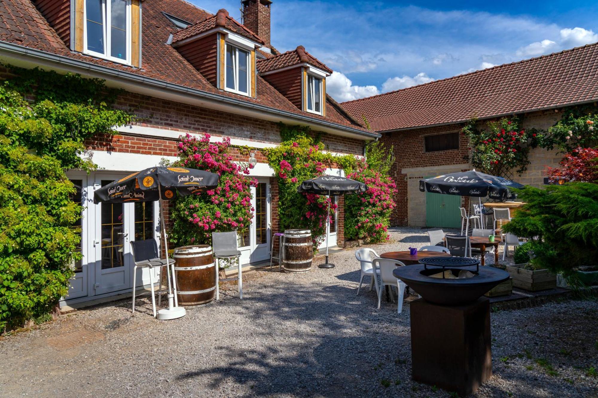 Auberge De L'Arc En Ciel Fauquembergues Dış mekan fotoğraf